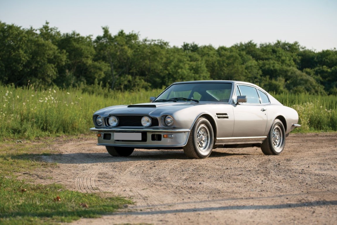 Aston Martin V8 5.3 V8 (Automatic)